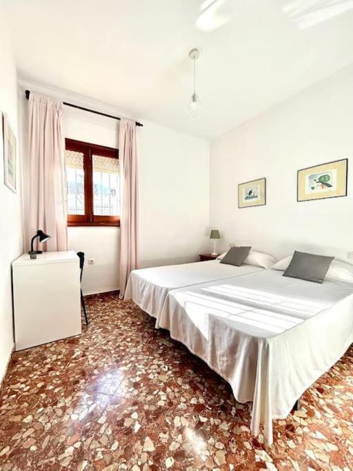 Hispalis Villa En มาตาลัสกาญาส ภายนอก รูปภาพ